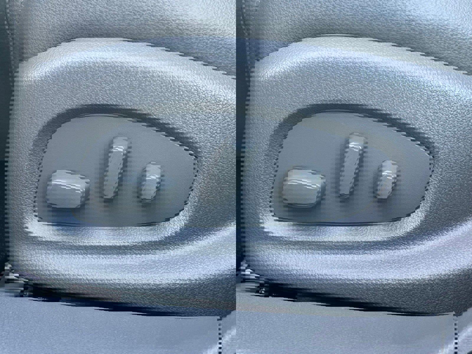 Used 2018 Chevrolet Impala LT w/ LT Leather Package image 23