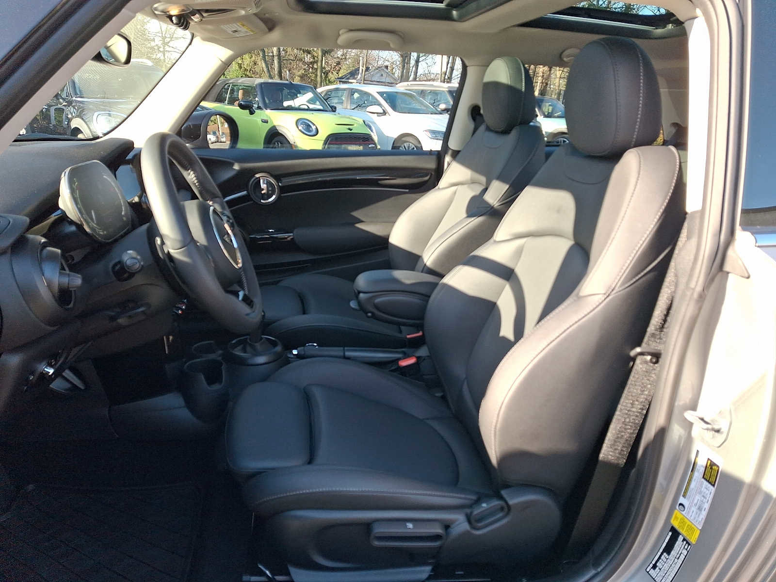 Certified 2024 MINI Cooper S image 12