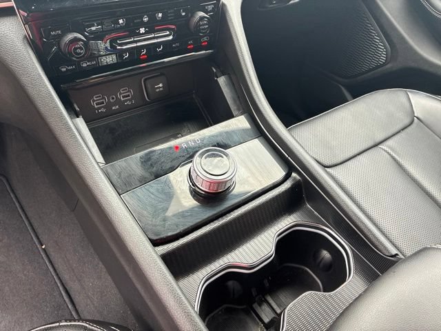 Used 2025 Jeep Grand Cherokee L Limited w/ Luxury Tech Group II RWD image 26