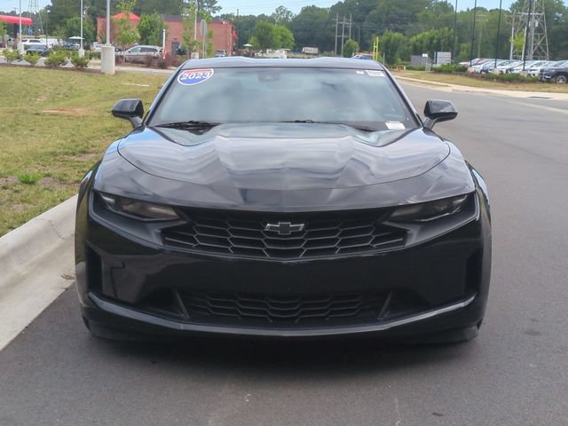 Used 2023 Chevrolet Camaro LT RWD image 16