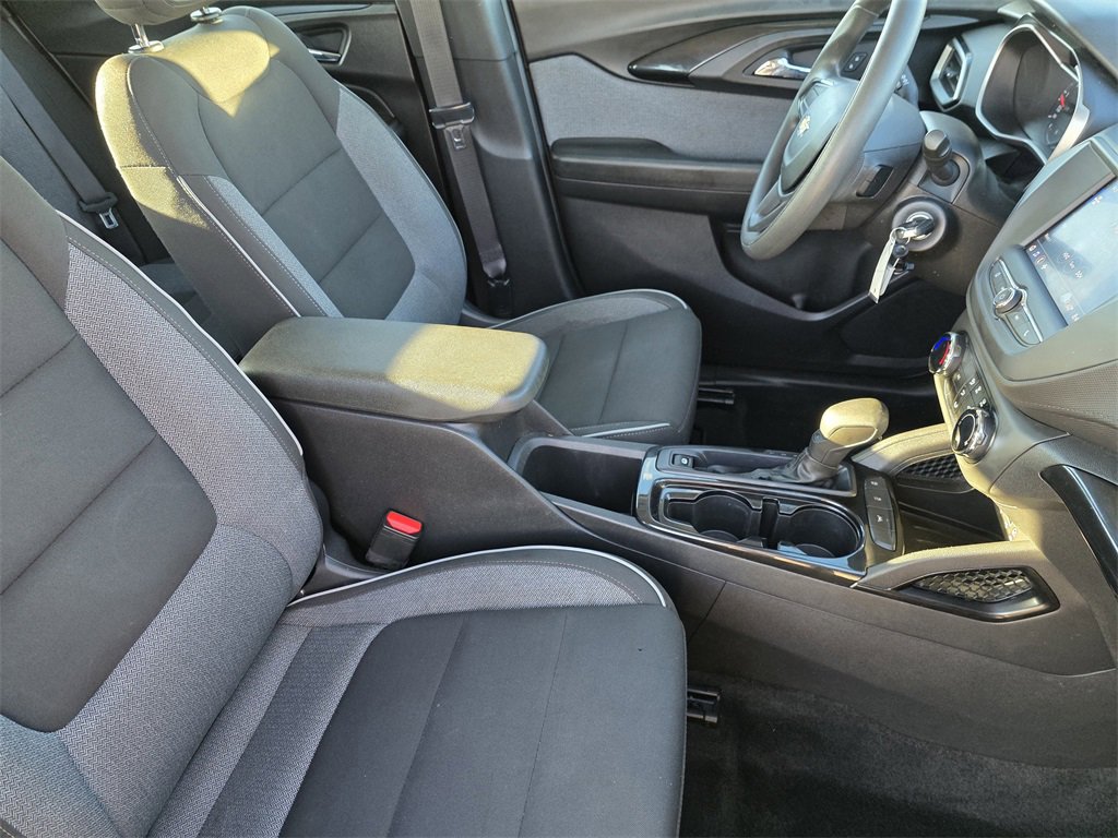 Used 2022 Chevrolet TrailBlazer LS image 10