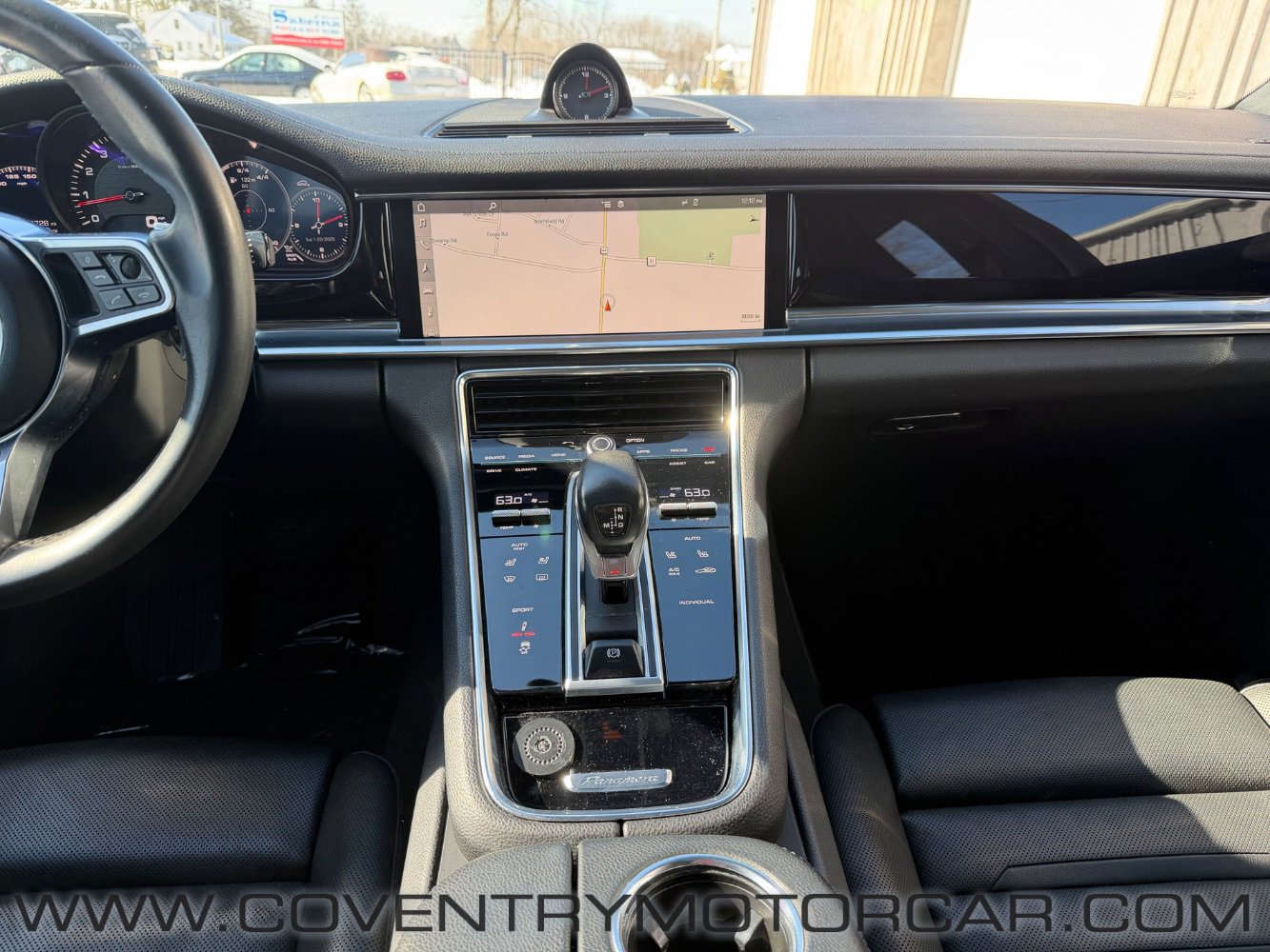 Used 2017 Porsche Panamera 4 image 35