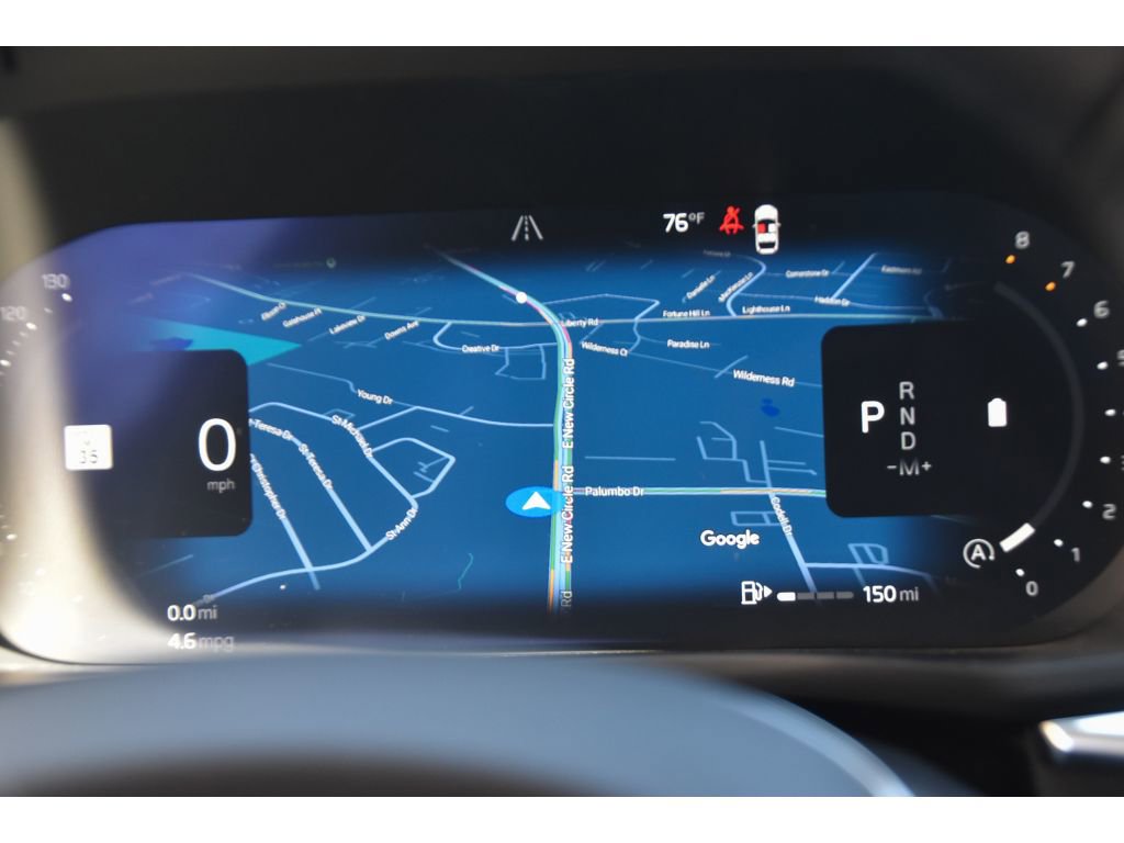 Certified 2025 Volvo XC60 B5 Plus w/ Protection Package Premier image 19