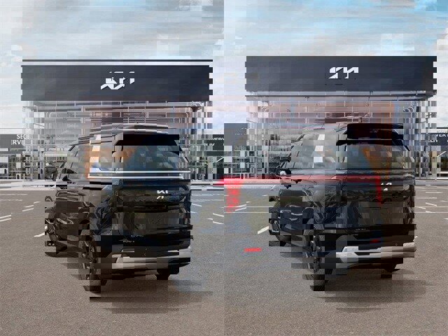 New 2026 Kia Carnival image 4