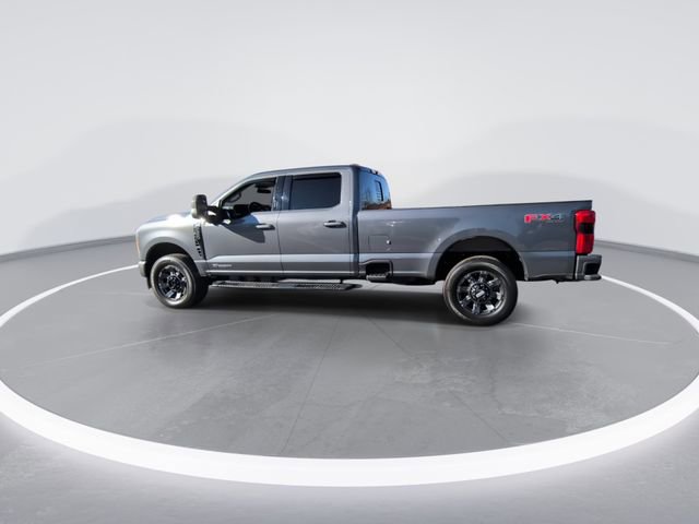 Used 2023 Ford F350 Lariat w/ Lariat Ultimate Package image 4