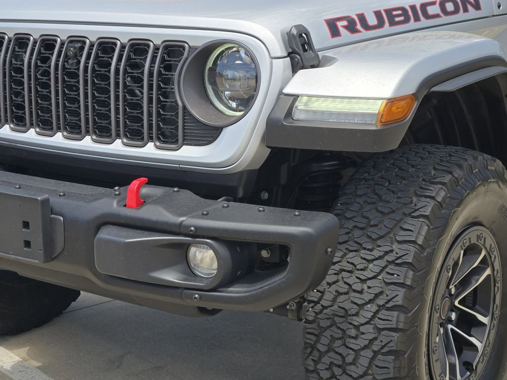 Used 2024 Jeep Wrangler Unlimited Rubicon AWD/4WD image 10