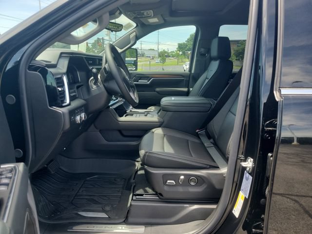 New 2026 GMC Sierra 3500 Denali w/ Denali Reserve Package AWD/4WD image 12