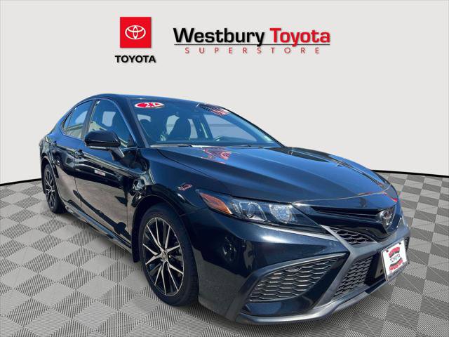 Certified 2023 Toyota Camry SE AWD/4WD image 1