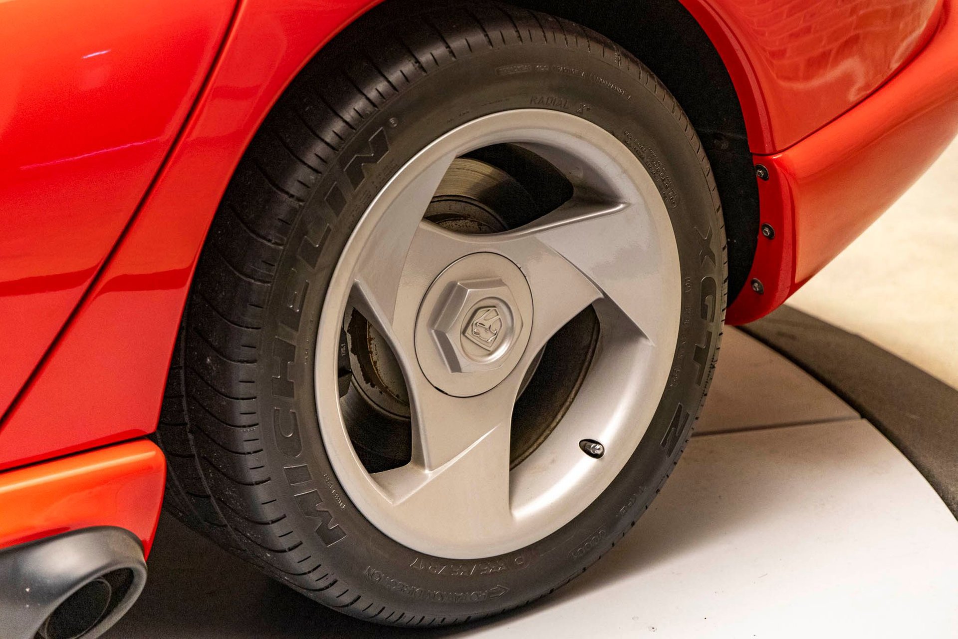 Used 1992 Dodge Viper RT/10 image 14