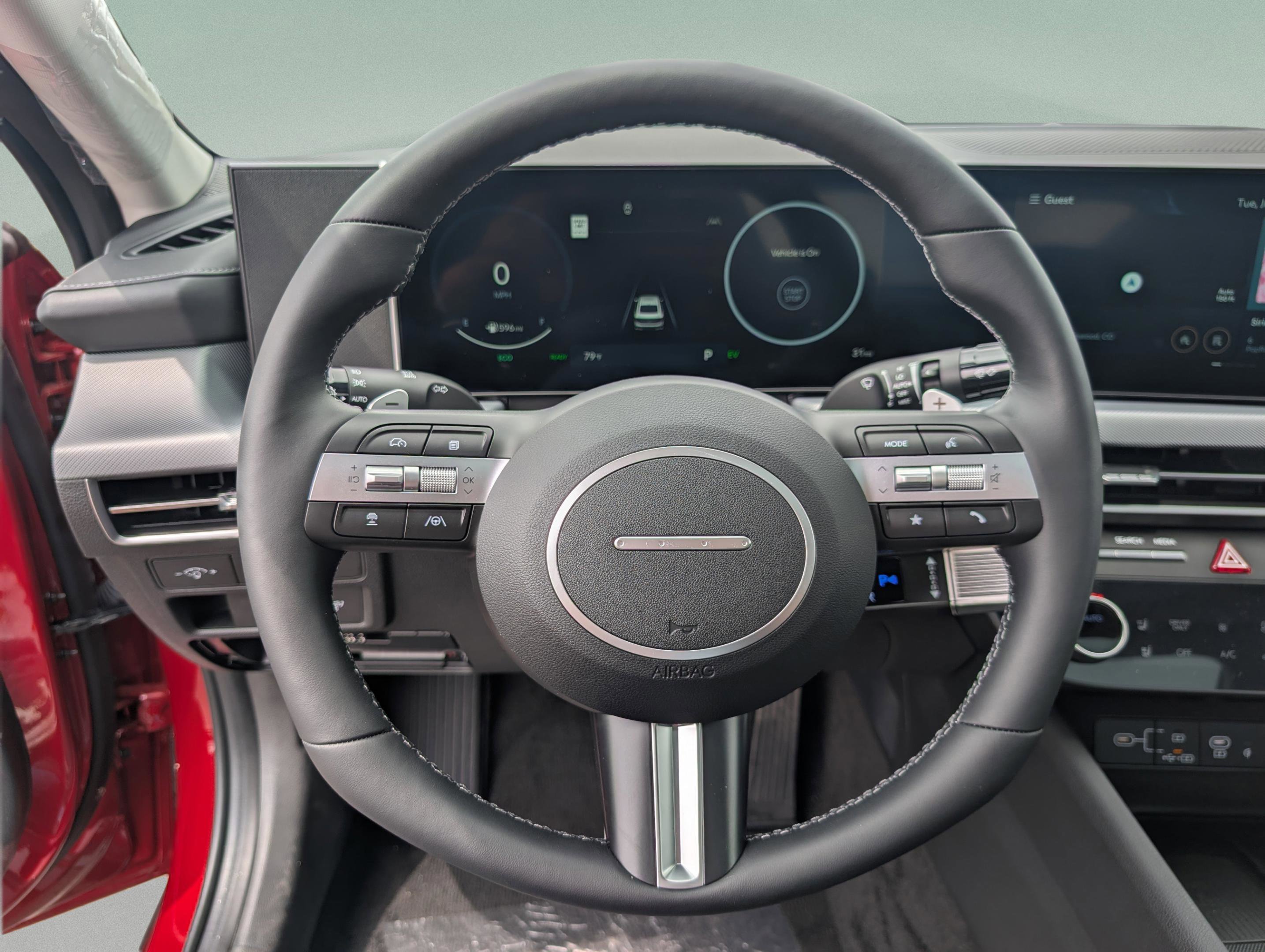 New 2025 Hyundai Sonata Limited image 24