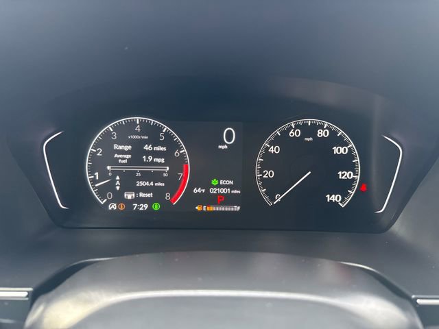 Used 2025 Honda Pilot Sport image 25