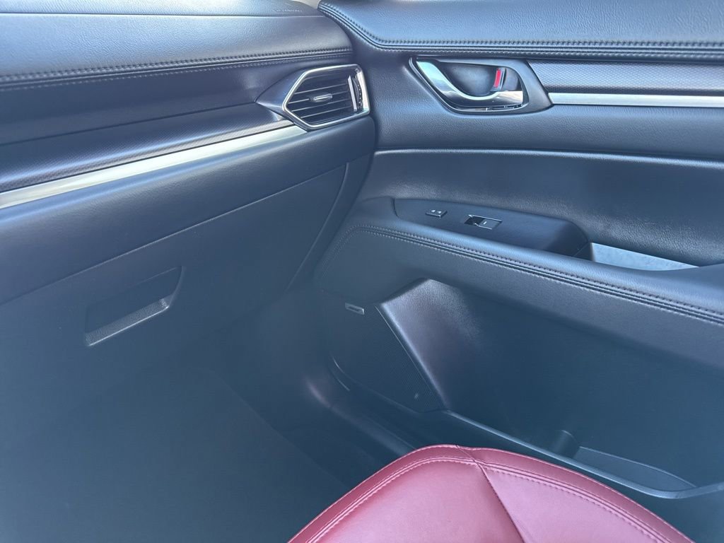 Used 2021 MAZDA CX-5 Carbon Edition image 29