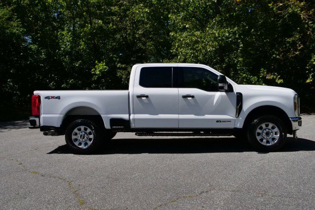 Used 2024 Ford F250 XLT w/ FX4 Off-Road Package image 27