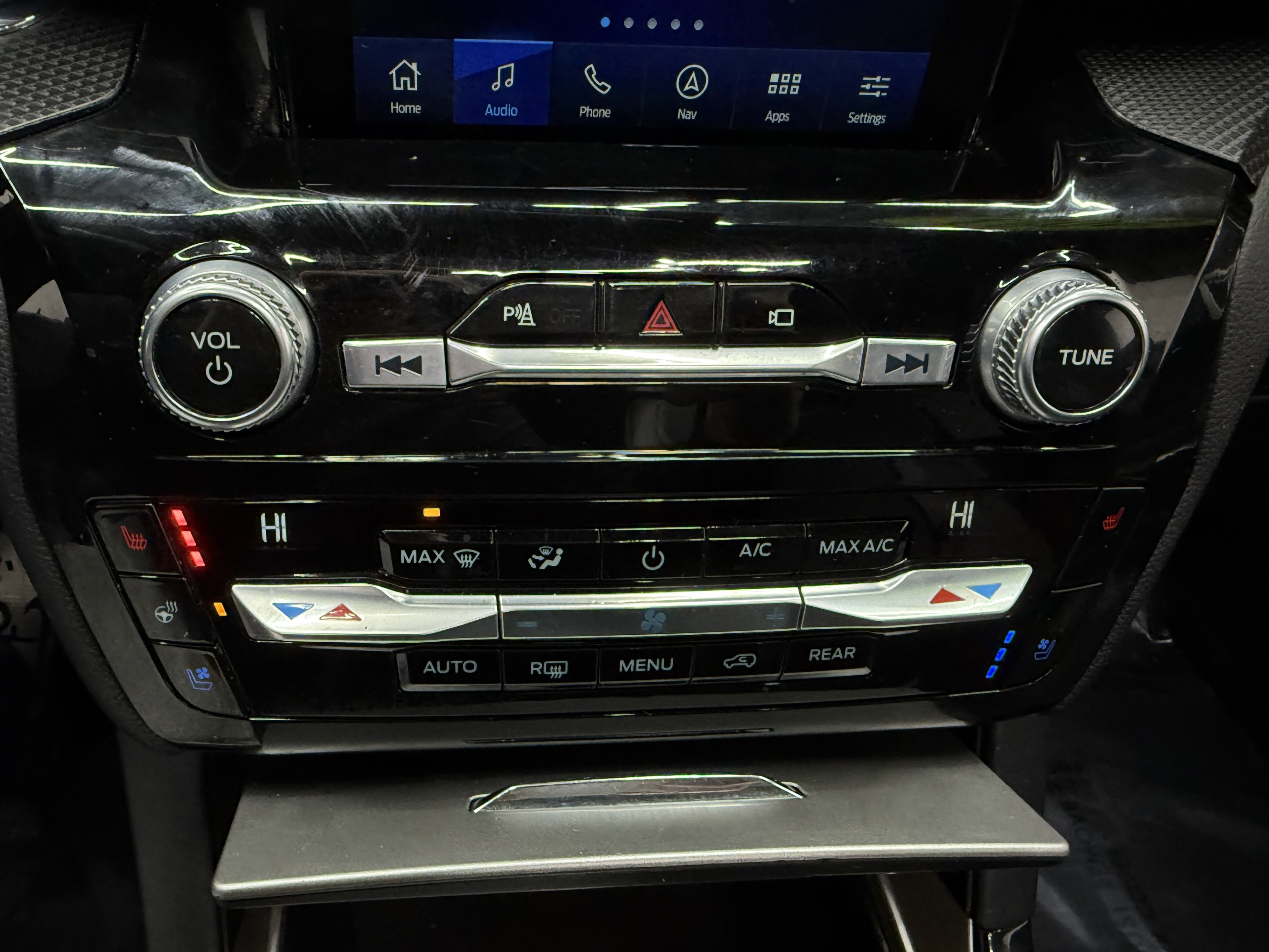 Used 2021 Ford Explorer ST w/ ST Street Pack image 20