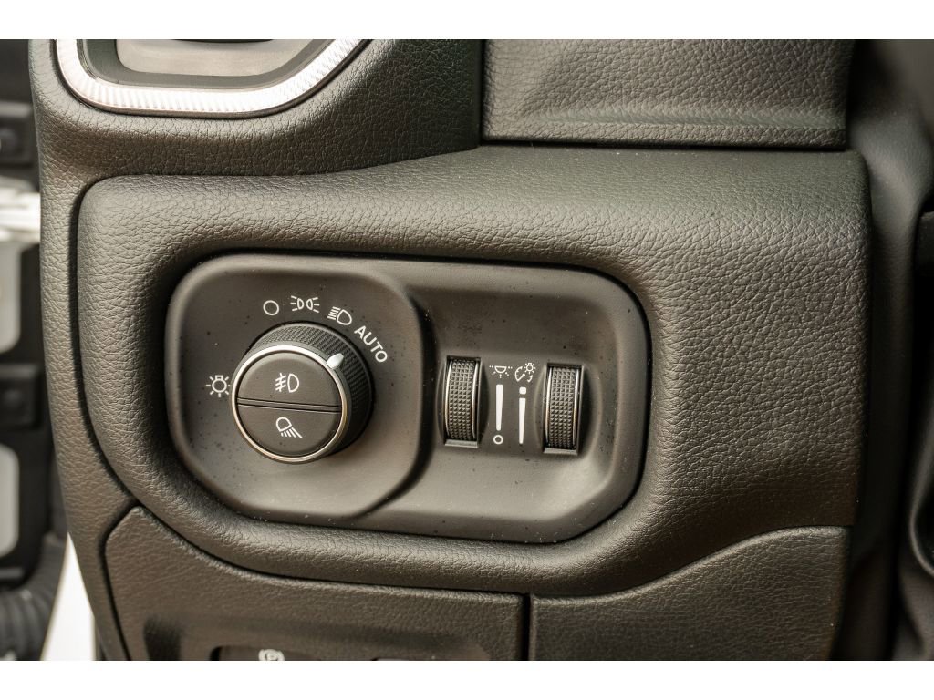 Used 2025 RAM 1500 RHO image 26