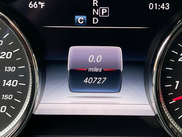 Used 2018 Mercedes-Benz E 400 4MATIC Sedan image 23