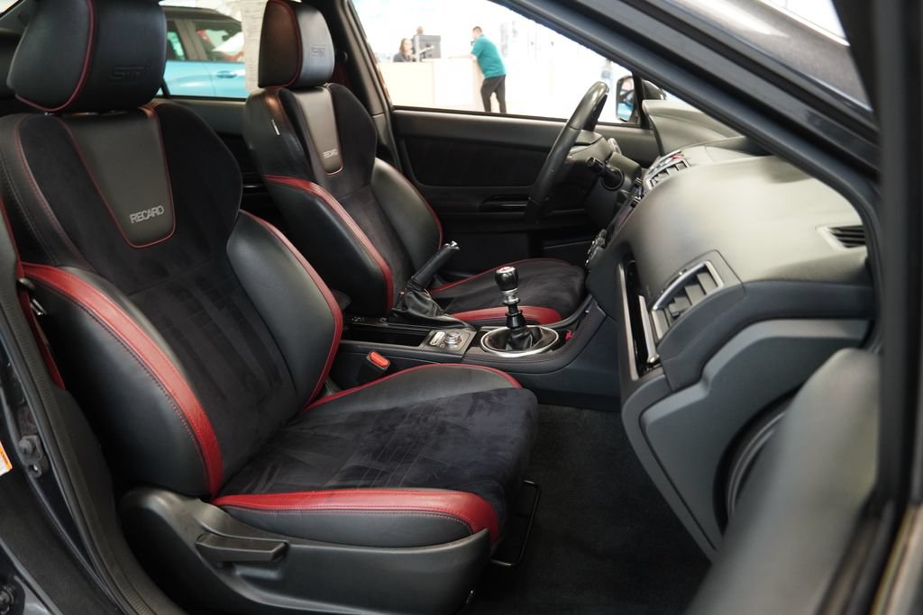 Used 2018 Subaru WRX STI AWD/4WD image 29