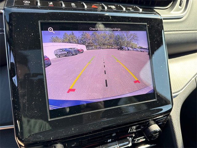 New 2025 Jeep Grand Cherokee Altitude image 3