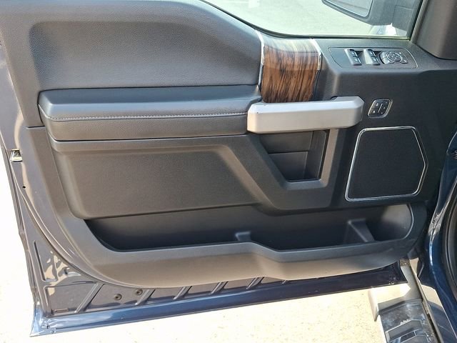 Used 2018 Ford F150 Lariat w/ Equipment Group 502A Luxury image 9