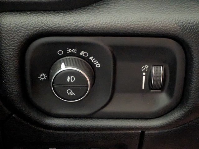 Used 2021 RAM 1500 Big Horn AWD/4WD image 23