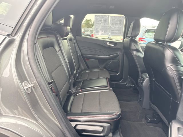Used 2025 Ford Escape ST-Line image 12