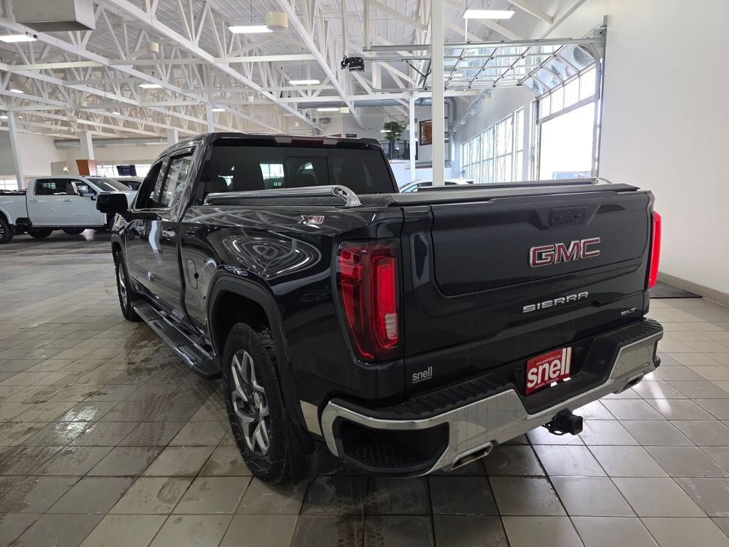 Used 2023 GMC Sierra 1500 SLT w/ SLT Premium Package image 3
