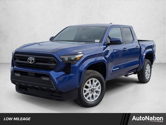 Used 2025 Toyota Tacoma SR5 image 1