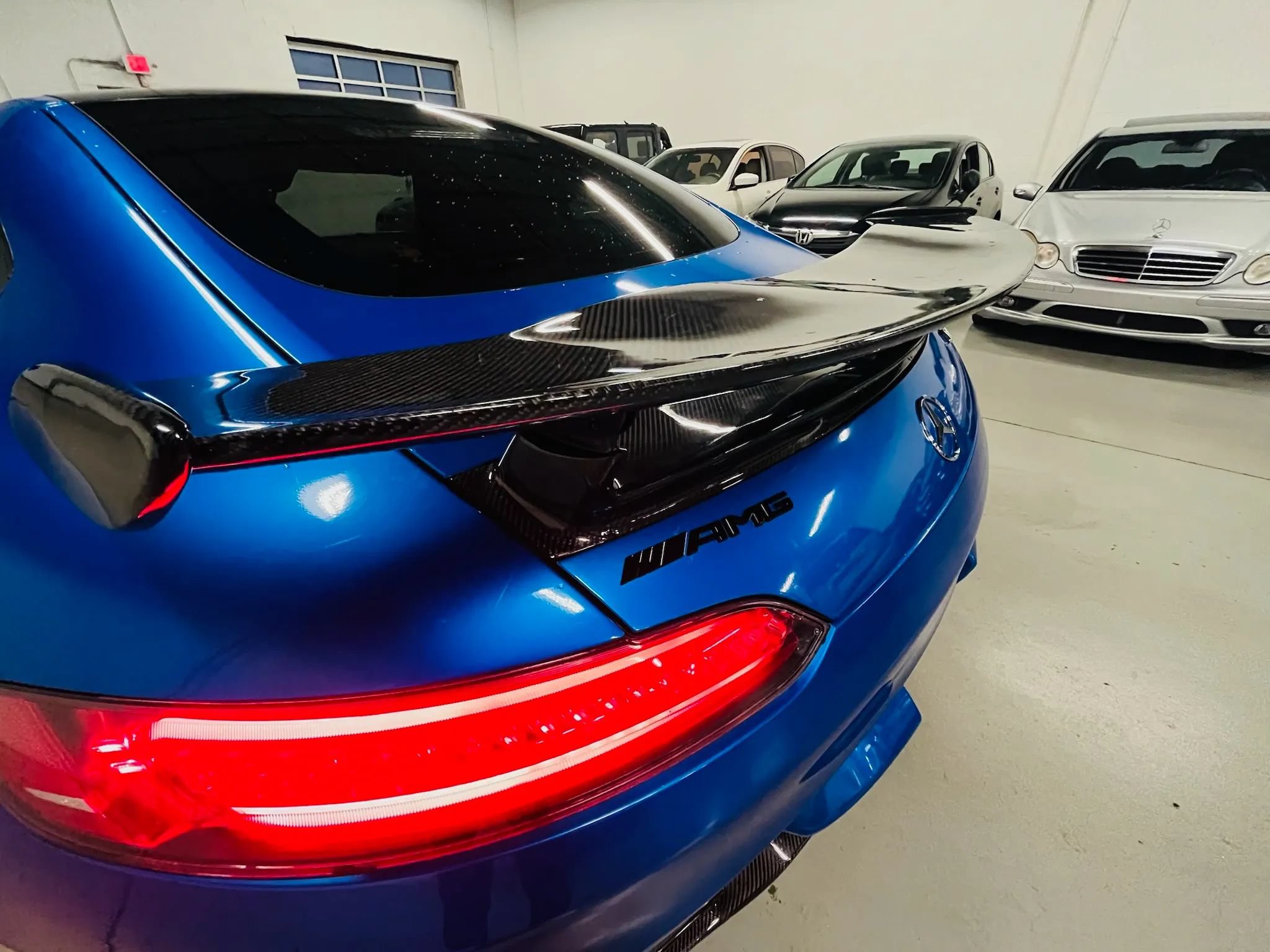 Used 2017 Mercedes-Benz AMG GT S image 9