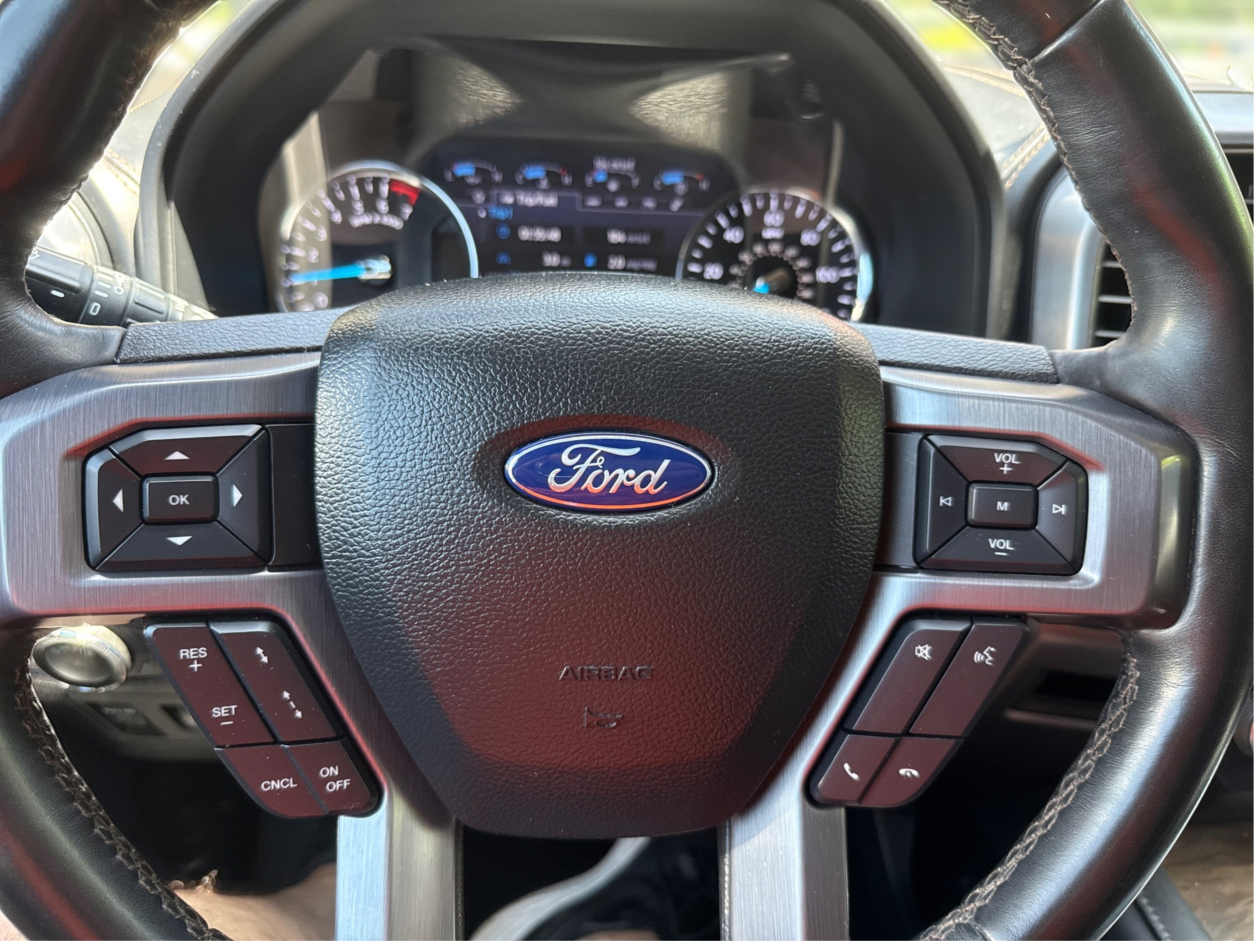 Used 2020 Ford Expedition Max Platinum AWD/4WD image 21