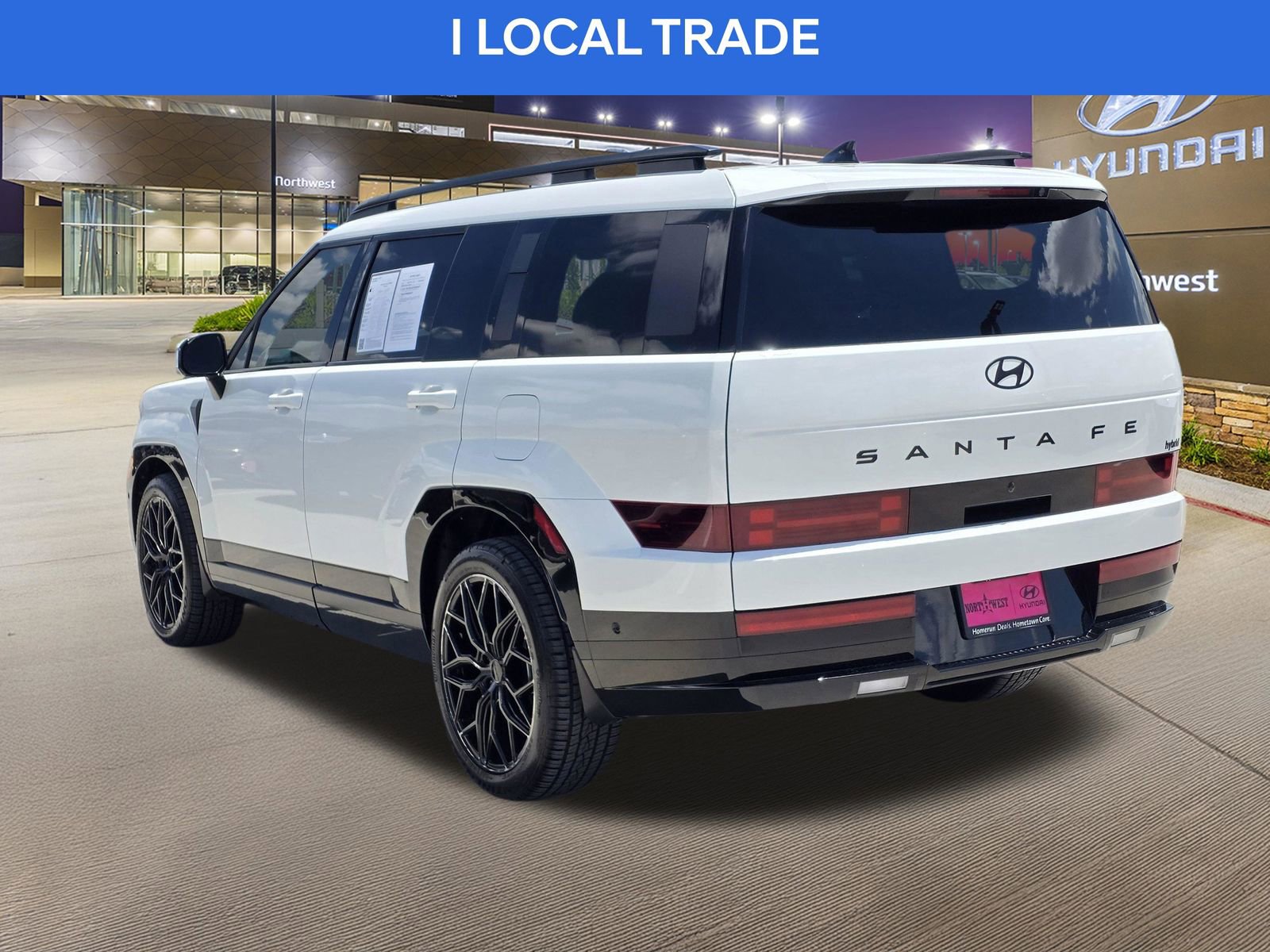 Certified 2025 Hyundai Santa Fe Calligraphy FWD image 9