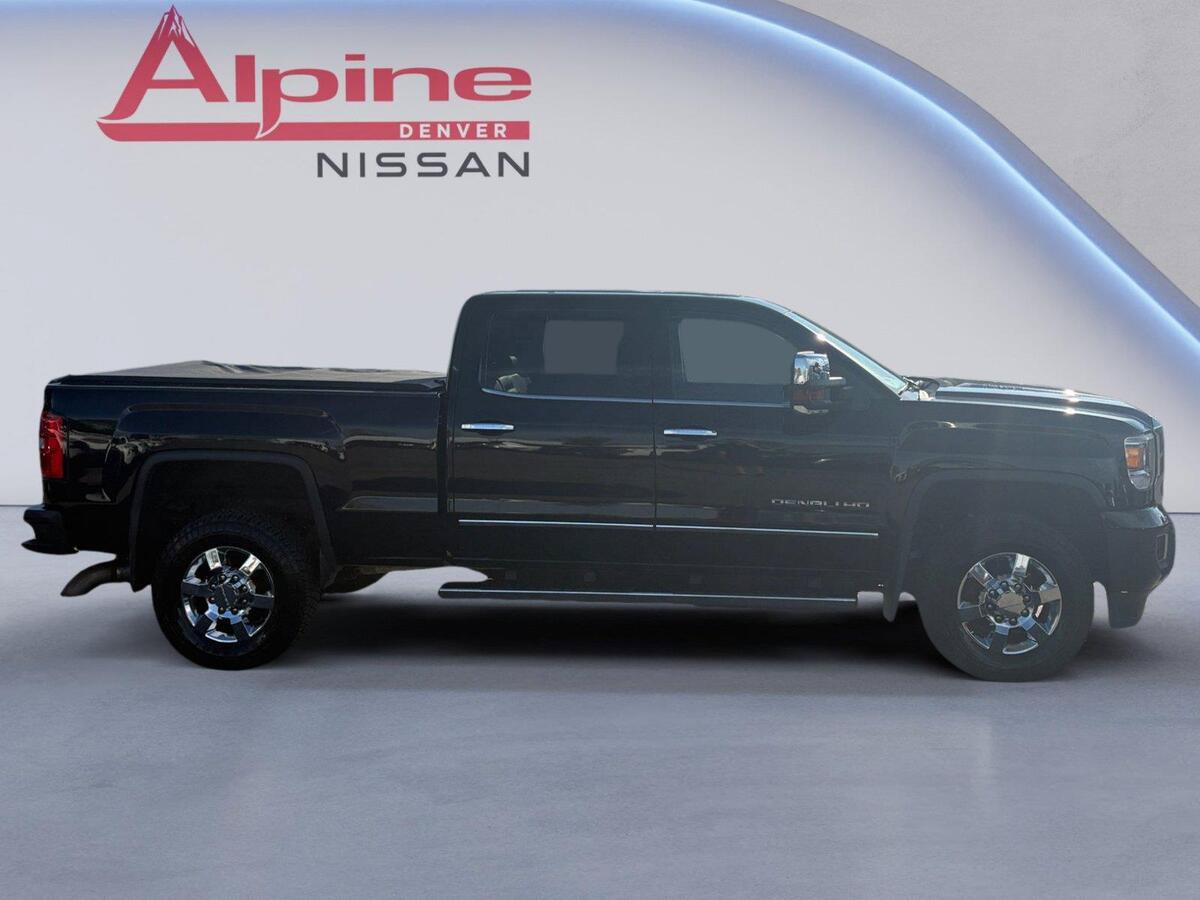 Used 2015 GMC Sierra 3500 Denali w/ Duramax Plus Package AWD/4WD image 6