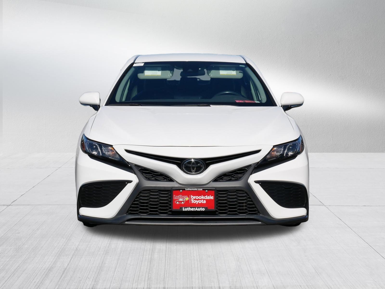 Certified 2024 Toyota Camry SE FWD image 2