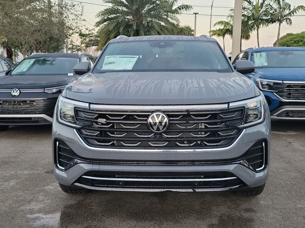 New 2026 Volkswagen Atlas Cross Sport SEL Premium R-Line image 2