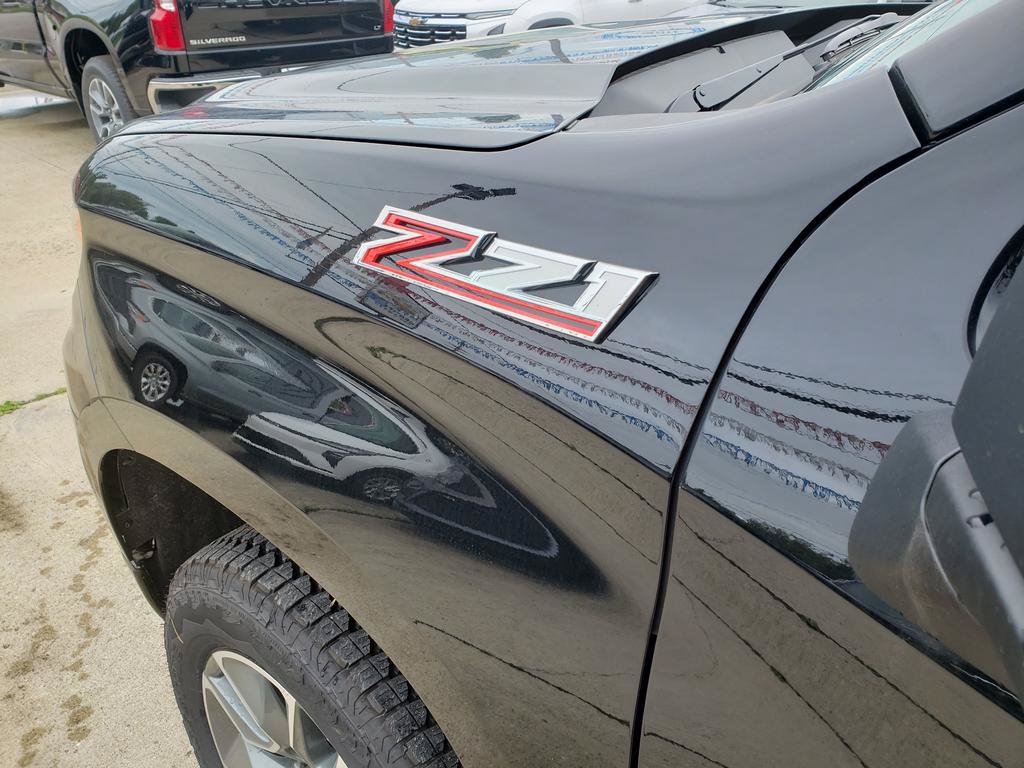 New 2026 Chevrolet Silverado 1500 RST w/ Convenience Package II AWD/4WD image 12