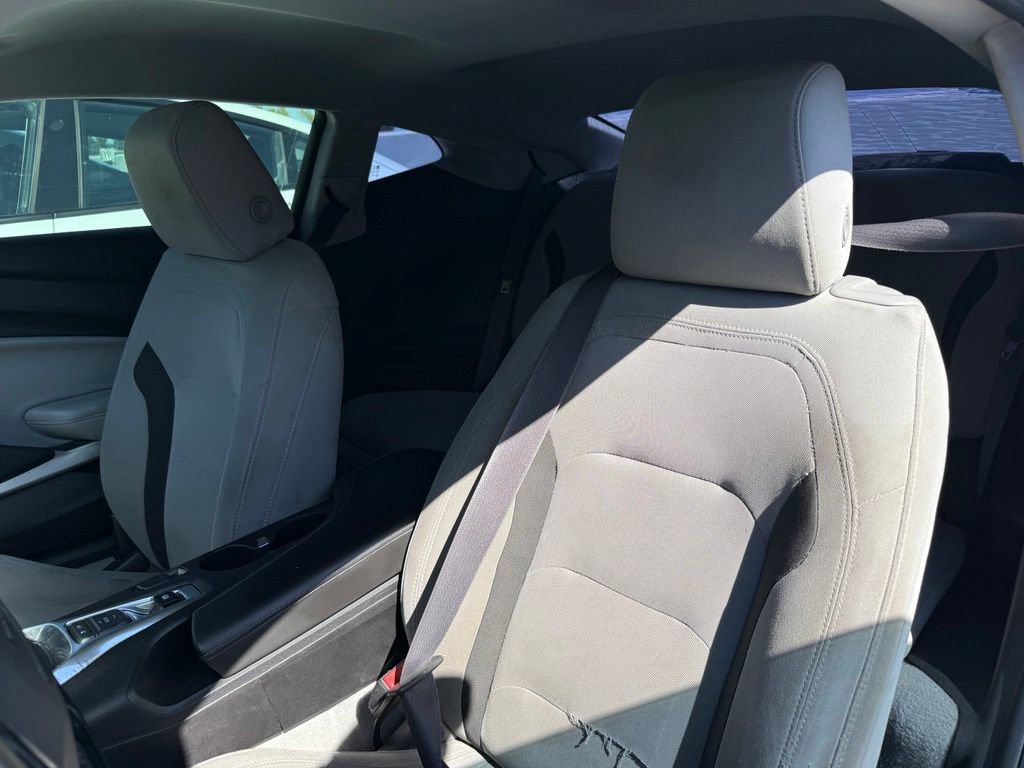 Used 2017 Chevrolet Camaro LT w/ RS Package RWD image 3
