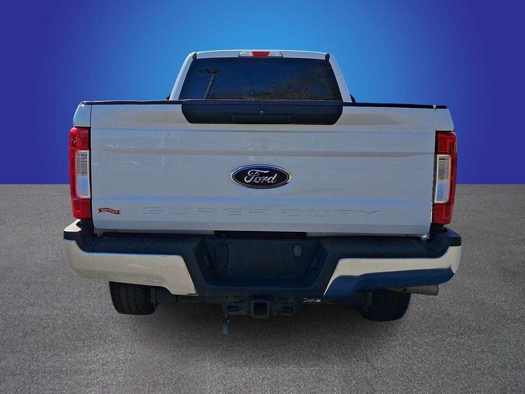 Used 2019 Ford F250 XLT AWD/4WD image 5