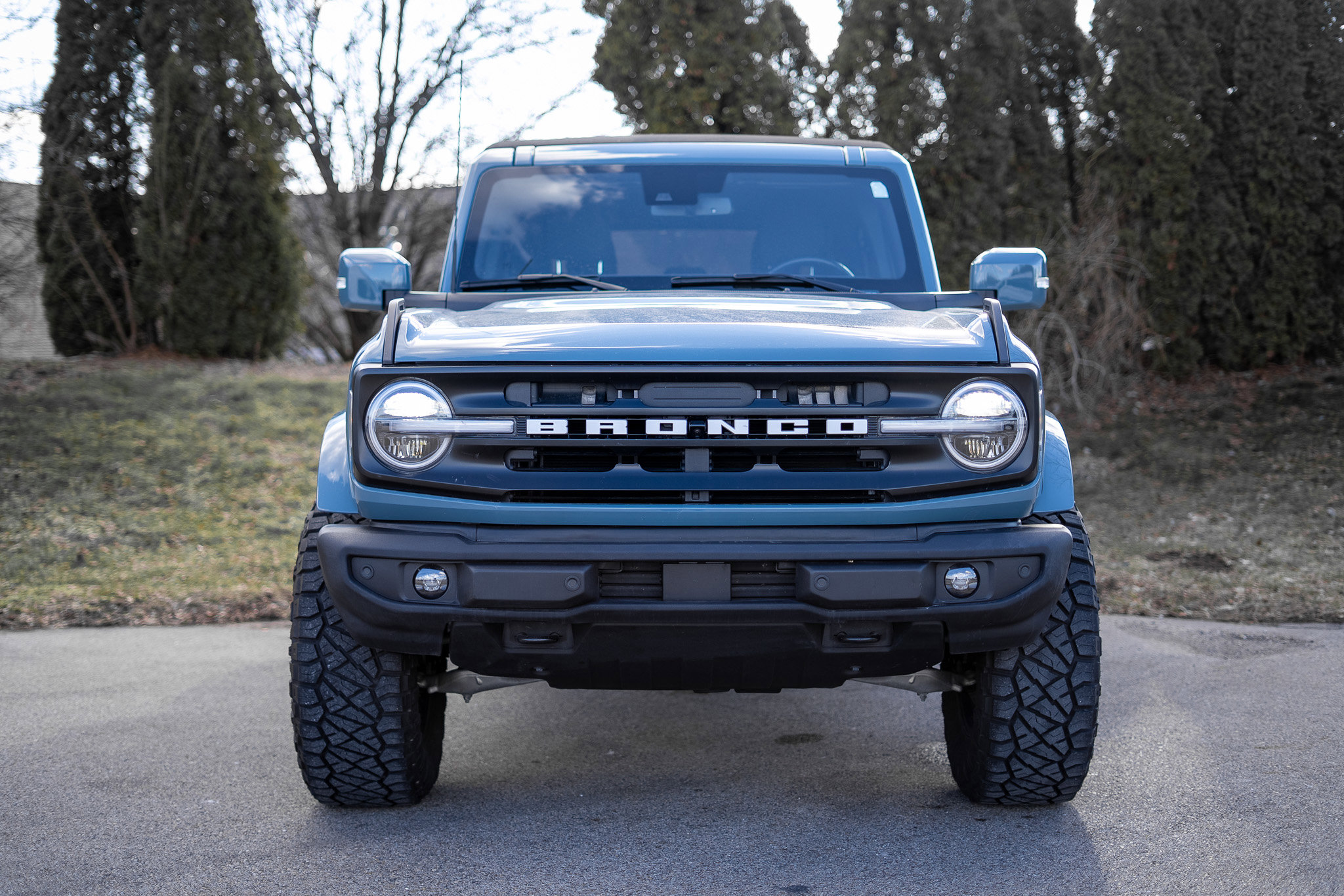 Used 2022 Ford Bronco Outer Banks image 2