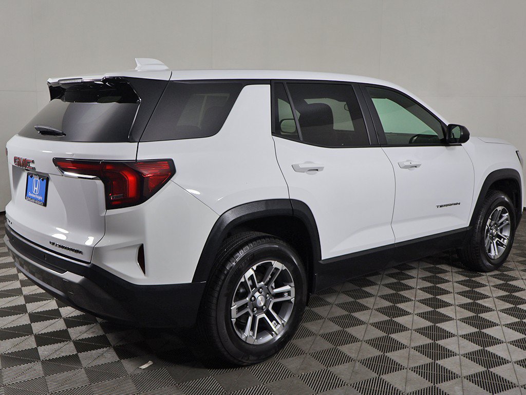 Used 2026 GMC Terrain Elevation FWD image 12