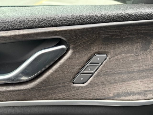 New 2026 Jeep Grand Cherokee Limited AWD/4WD image 14