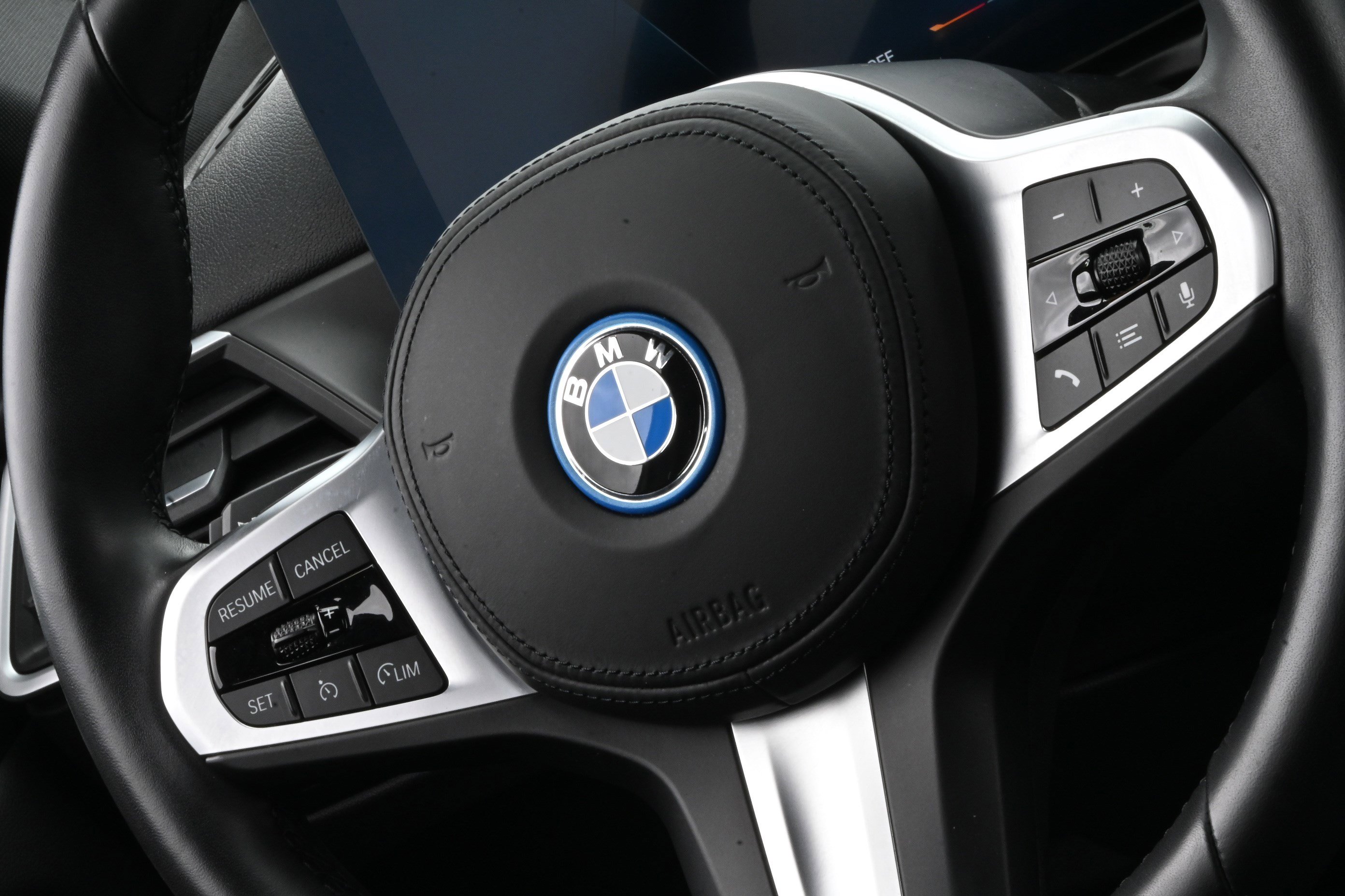 Certified 2024 BMW i4 eDrive40 w/ M Sport Package RWD image 25