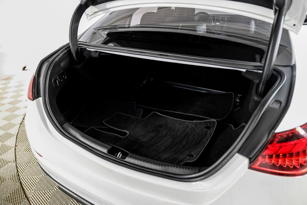 Used 2022 Mercedes-Benz C 300 Sedan image 54