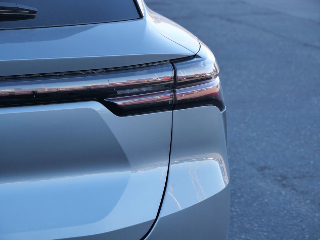 New 2026 Chevrolet Equinox EV LT w/ Comfort Package image 6