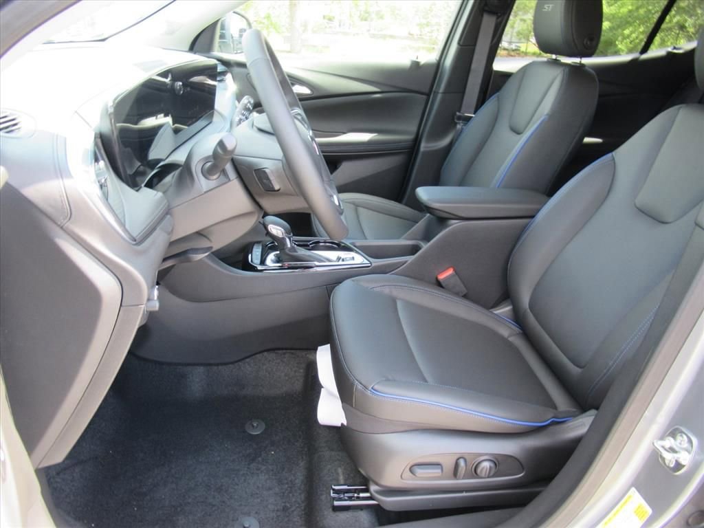 New 2026 Buick Encore GX Sport Touring w/ Comfort Package FWD image 16