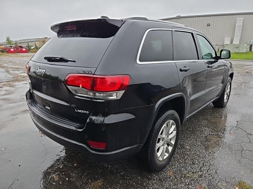 Used 2021 Jeep Grand Cherokee Laredo image 6