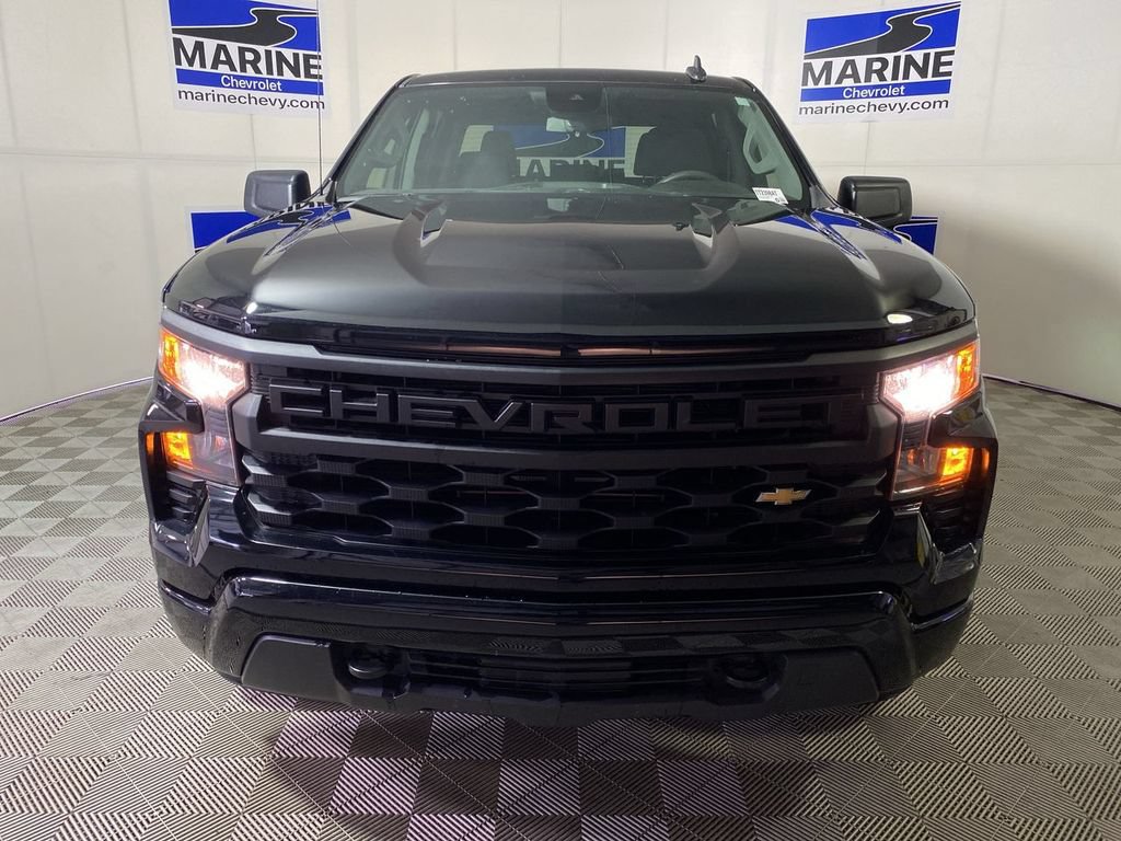 Used 2023 Chevrolet Silverado 1500 Custom AWD/4WD image 15