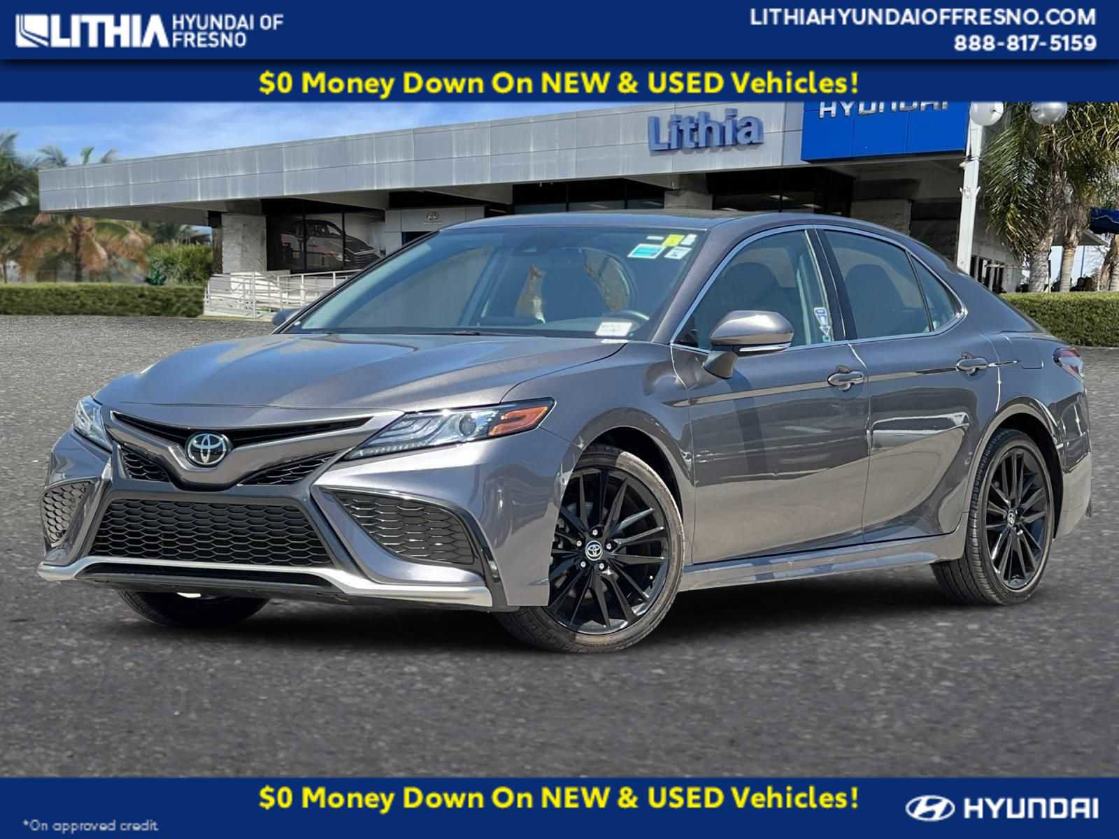 Used 2024 Toyota Camry XSE FWD image 1