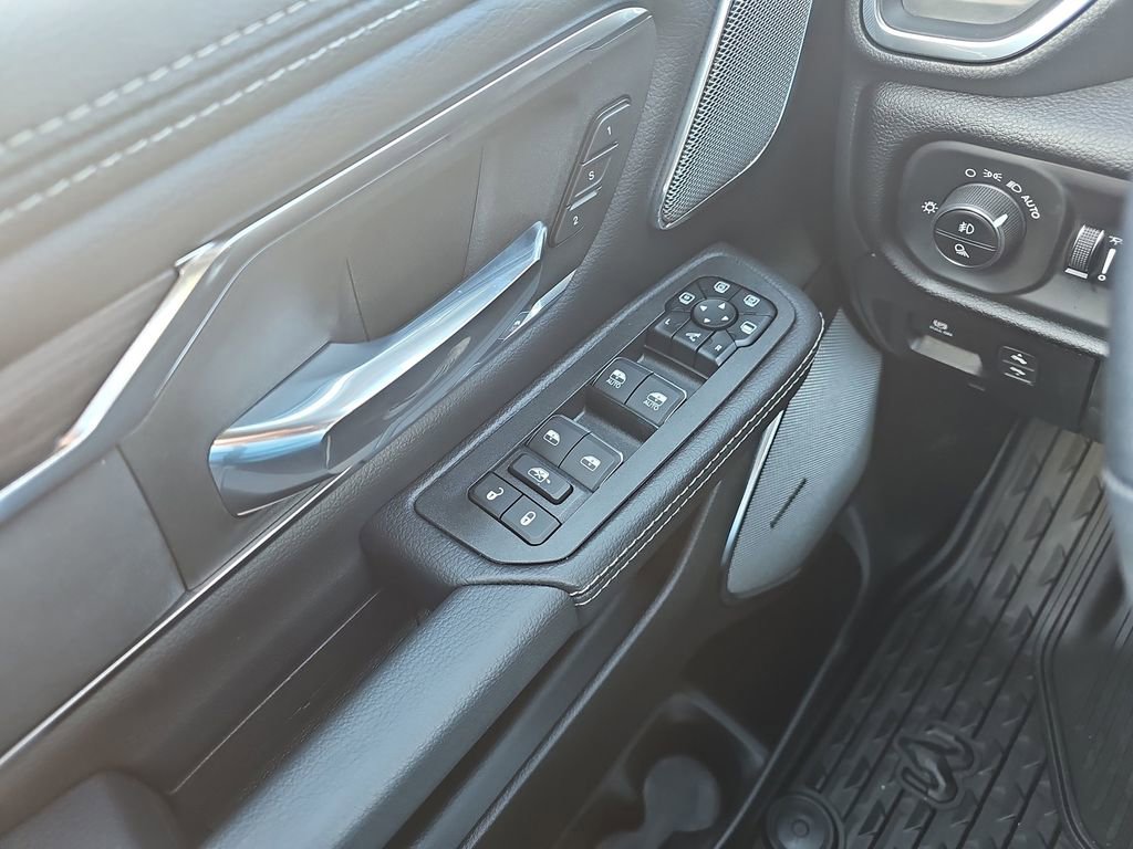 New 2026 RAM 1500 Laramie image 12