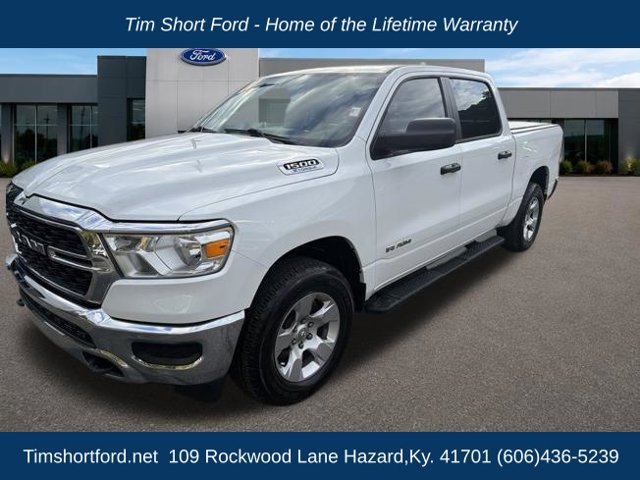 Used 2024 RAM 1500 Big Horn w/ Protection Group AWD/4WD image 3