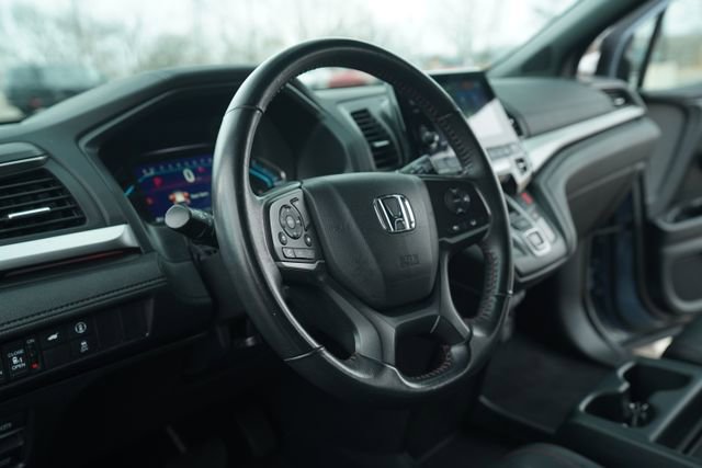 Used 2023 Honda Odyssey Sport image 27