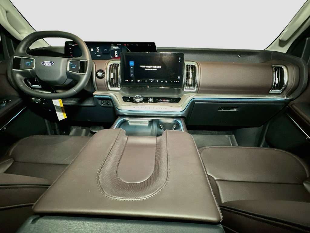 New 2027 Ford Expedition Platinum w/ Platinum Ultimate Package AWD/4WD image 8